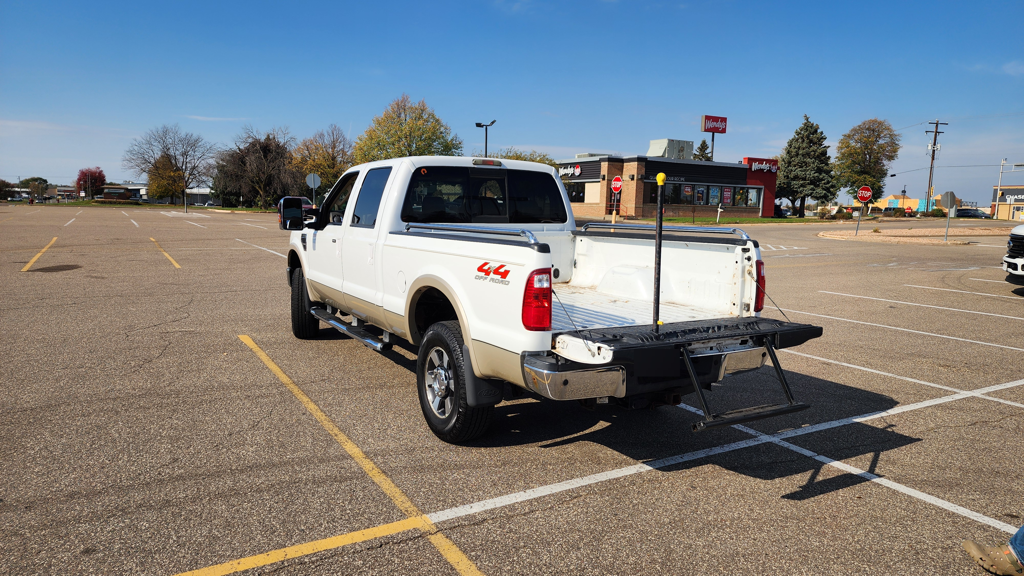 Used 2010 Ford F350 Lariat AWD/4WD image 9