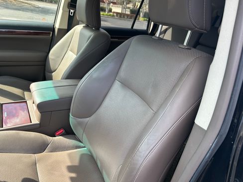 Used 2010 Lexus GX 460 Premium image 14