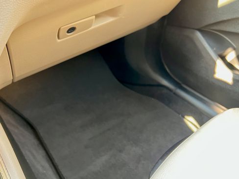 Used 2018 BMW X1 sDrive28i image 17