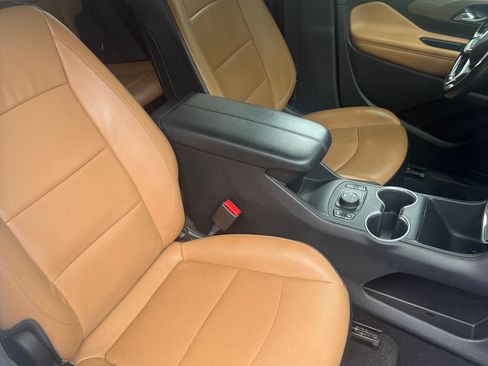 Used 2019 GMC Terrain SLT AWD/4WD image 2