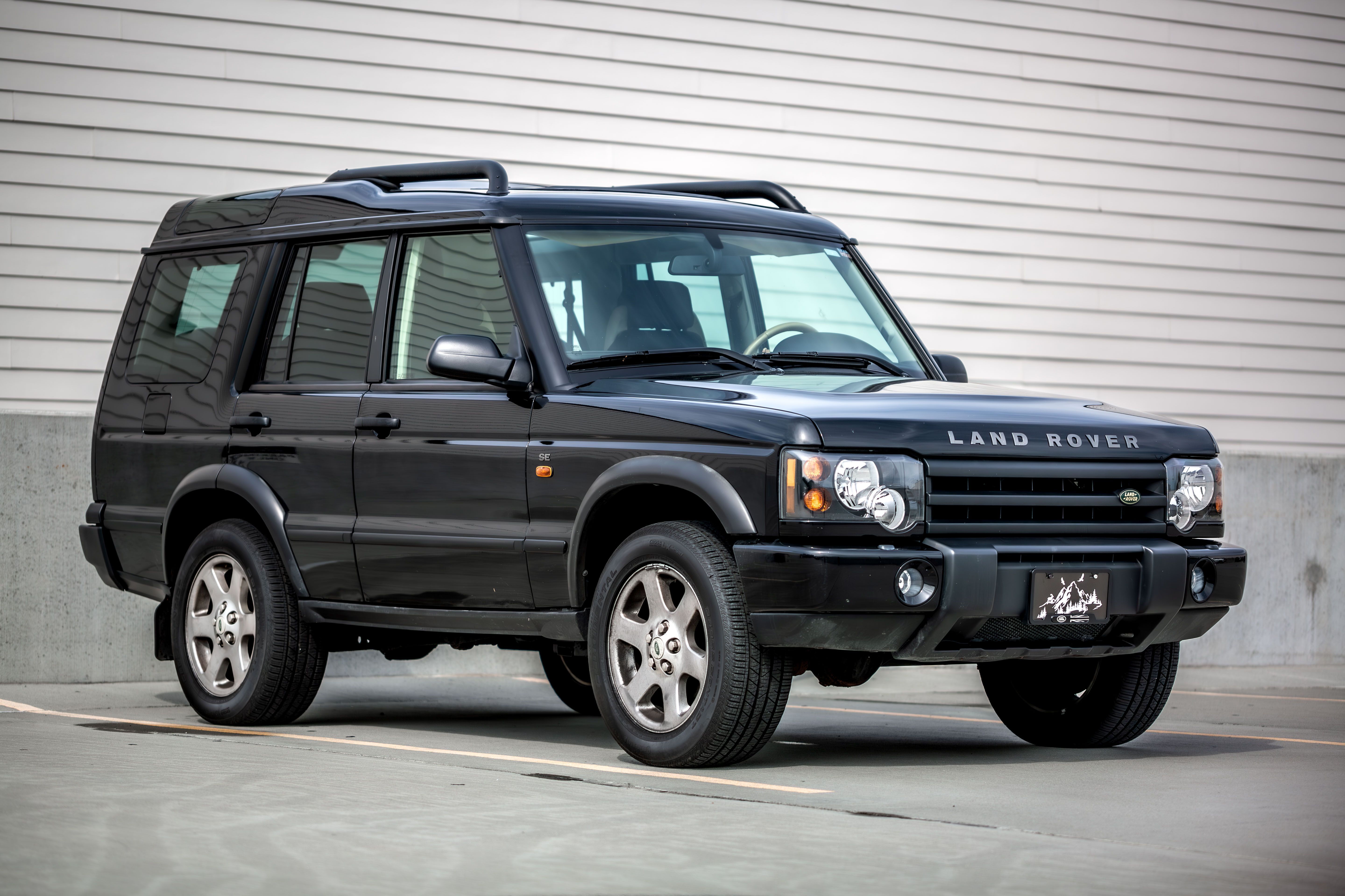 Used 2004 Land Rover Discovery SE AWD/4WD image 2