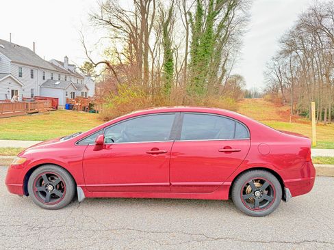 Used 2006 Honda Civic LX image 1