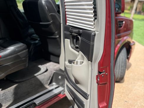 Used 2022 Chevrolet Express 2500 Extended w/ Enhanced Convenience Package image 15