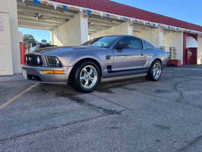 Used 2006 Ford Mustang Coupe