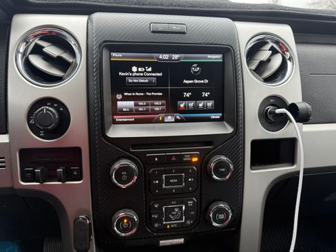 Used 2014 Ford F150 FX4 w/ Equipment Group 402A Luxury image 8