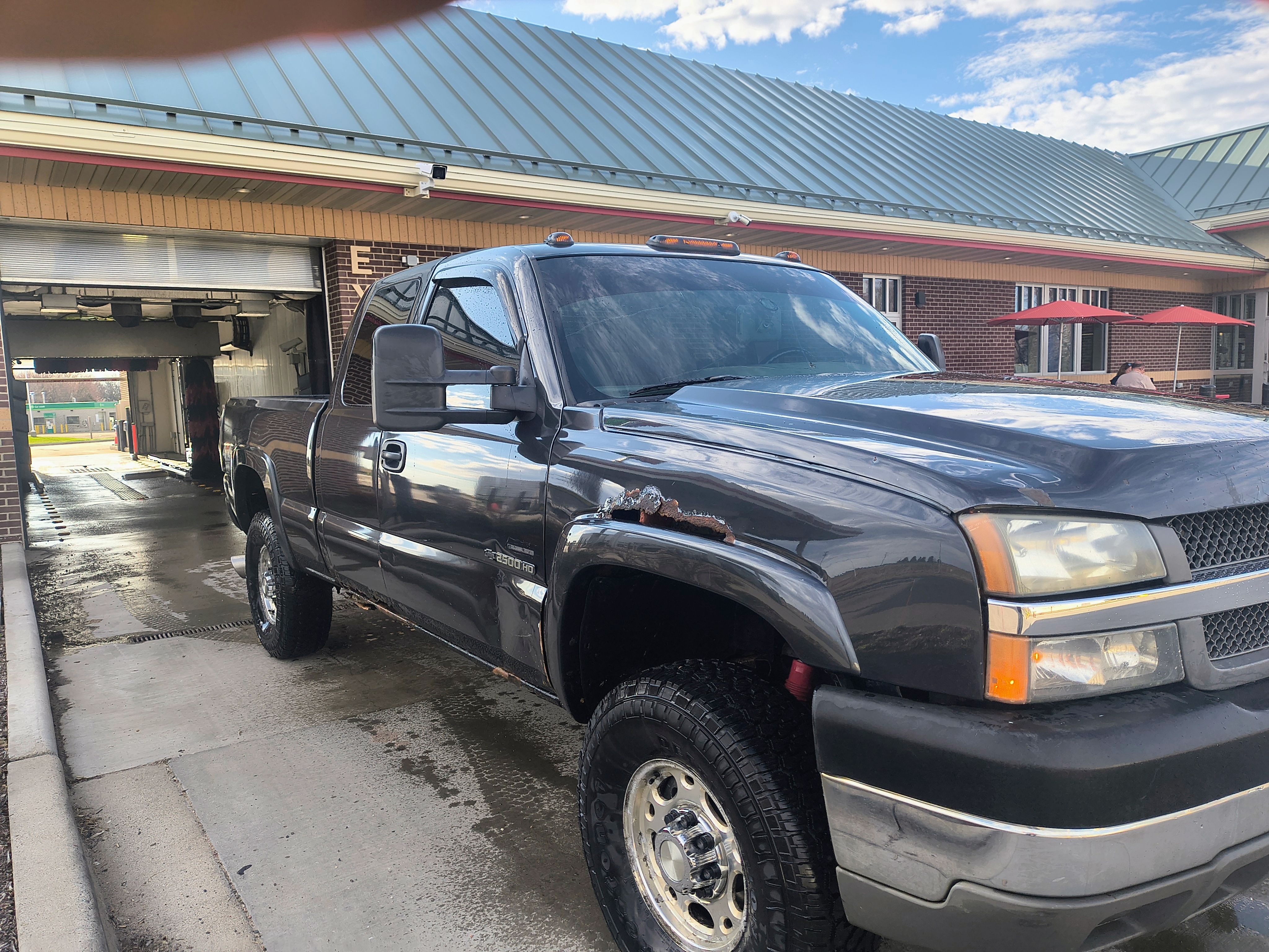 Used 2003 Chevrolet Silverado 2500 LS w/ Snow Plow Prep Package AWD/4WD image 4
