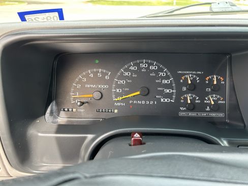 Used 1997 Chevrolet Silverado 1500 2WD Extended Cab w/ Preferred Equipment Group 2 image 14