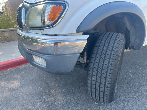 Used 2002 Toyota Tacoma PreRunner image 5