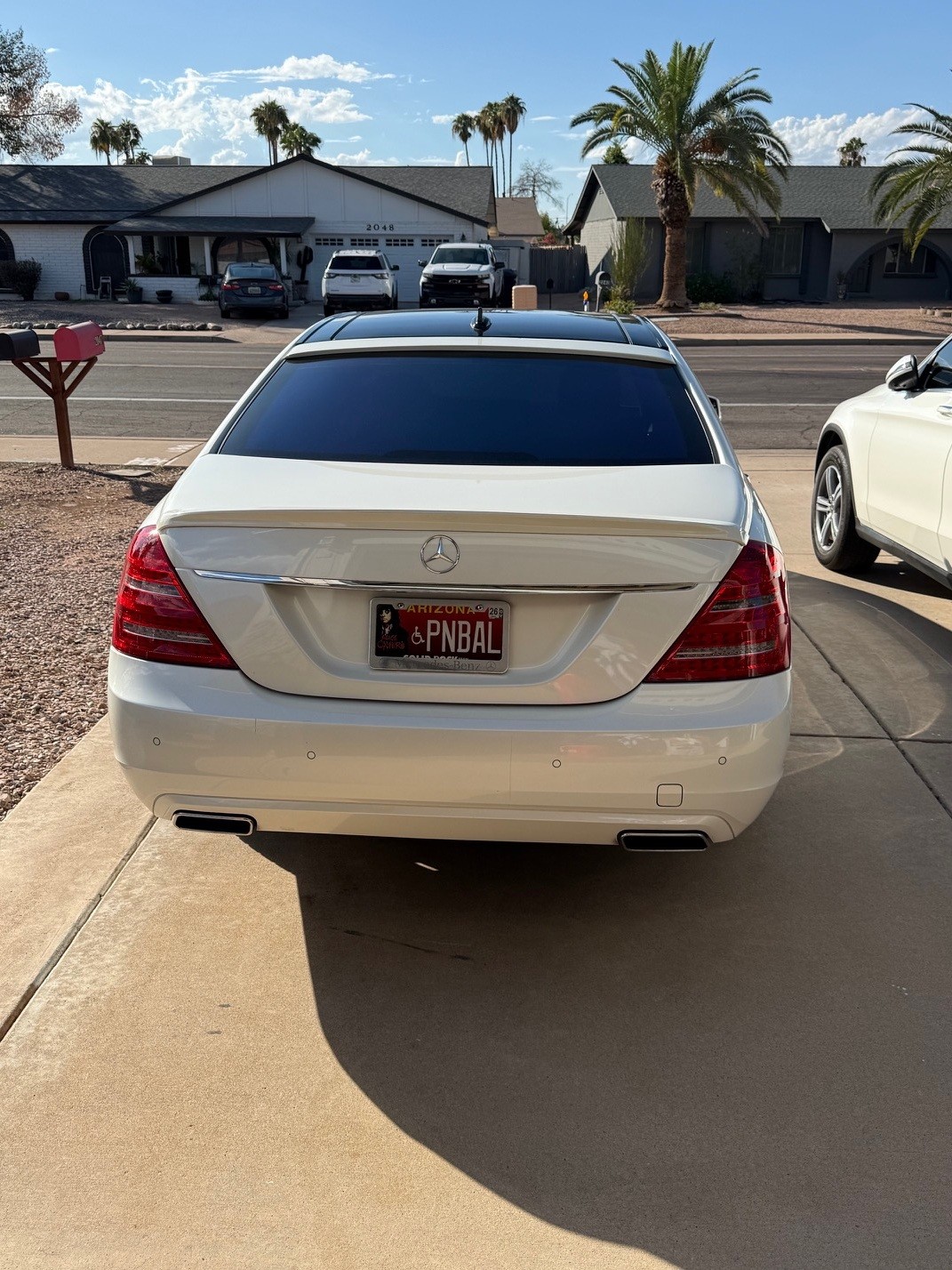 Used 2013 Mercedes-Benz S 350 BlueTEC 4MATIC image 2
