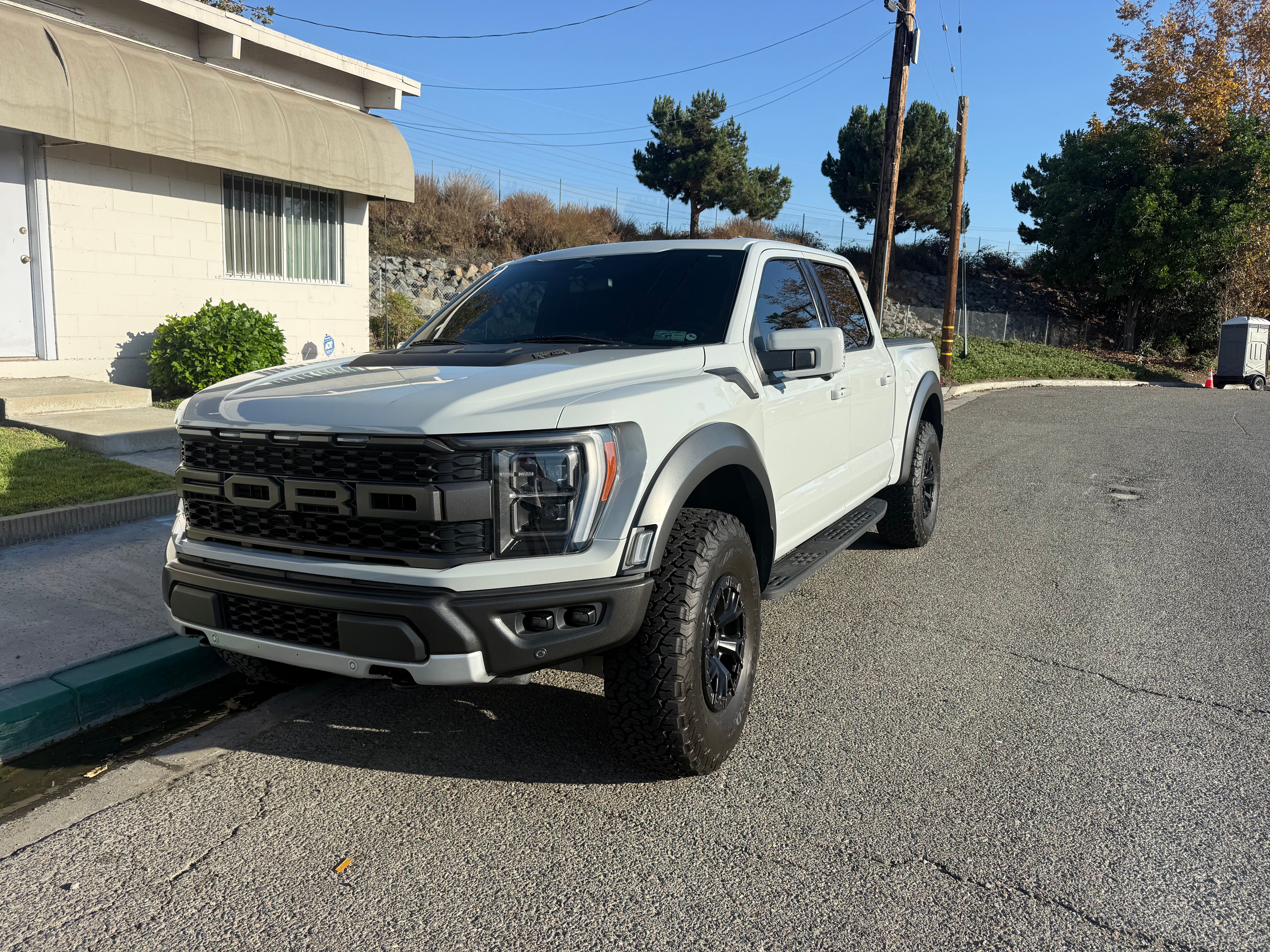 Used 2023 Ford F150 Raptor AWD/4WD image 4