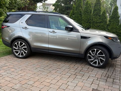 Used 2018 Land Rover Discovery HSE Luxury AWD/4WD image 1