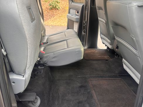 Used 2014 Ford F150 XLT w/ Equipment Group 302A Luxury image 17