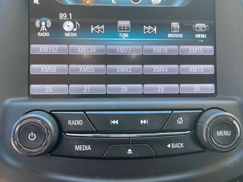 Used 2016 Buick LaCrosse image 2