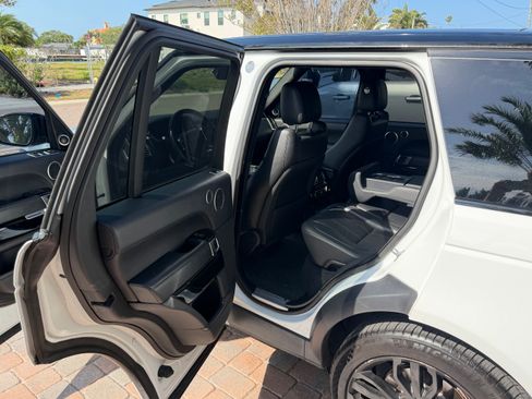 Used 2016 Land Rover Range Rover HSE AWD/4WD image 10