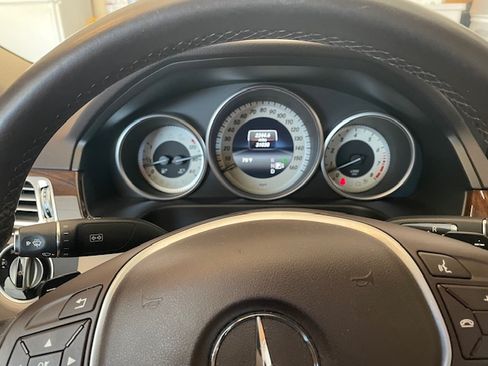 Used 2016 Mercedes-Benz E 350 Sedan image 16