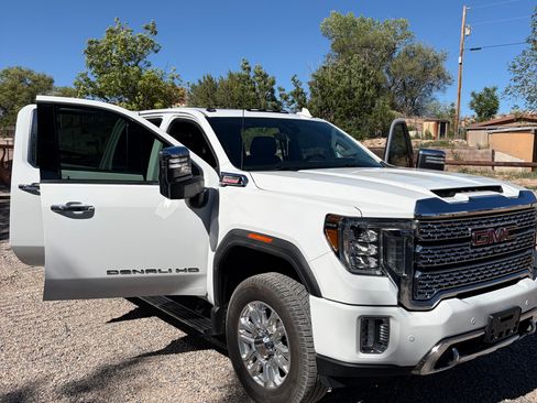 Used 2021 GMC Sierra 2500 Denali w/ Denali Ultimate Package AWD/4WD image 20