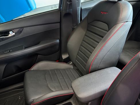 Used 2023 Kia Forte GT w/ GT2 Package image 8