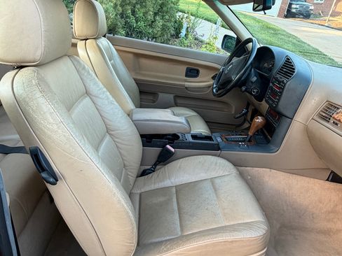 Used 1997 BMW 328iS Coupe RWD image 9