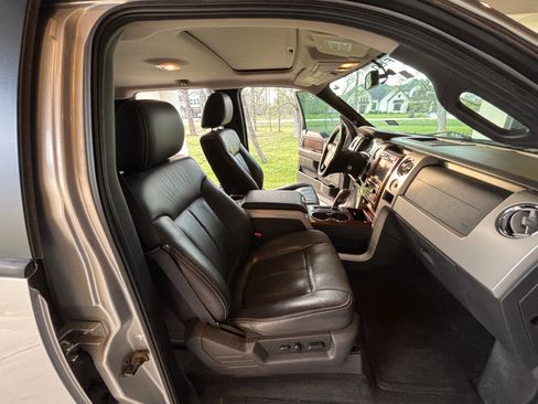 Used 2010 Ford F150 Lariat image 20