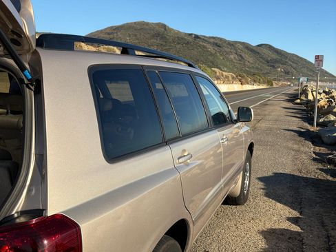 Used 2004 Toyota Highlander 2WD V6 image 10