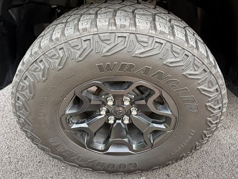 Used 2025 RAM 1500 RHO w/ RHO Level 1 Equipment Group AWD/4WD image 20