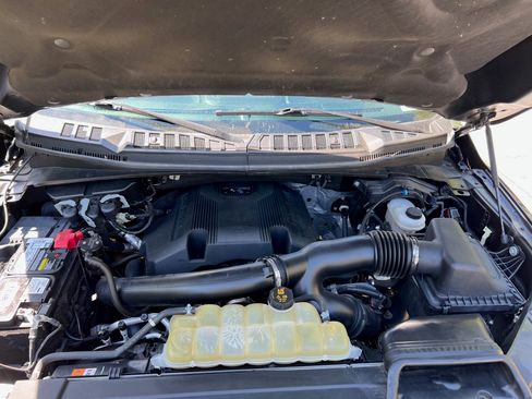 Used 2020 Ford F150 XLT w/ Equipment Group 302A Luxury image 22