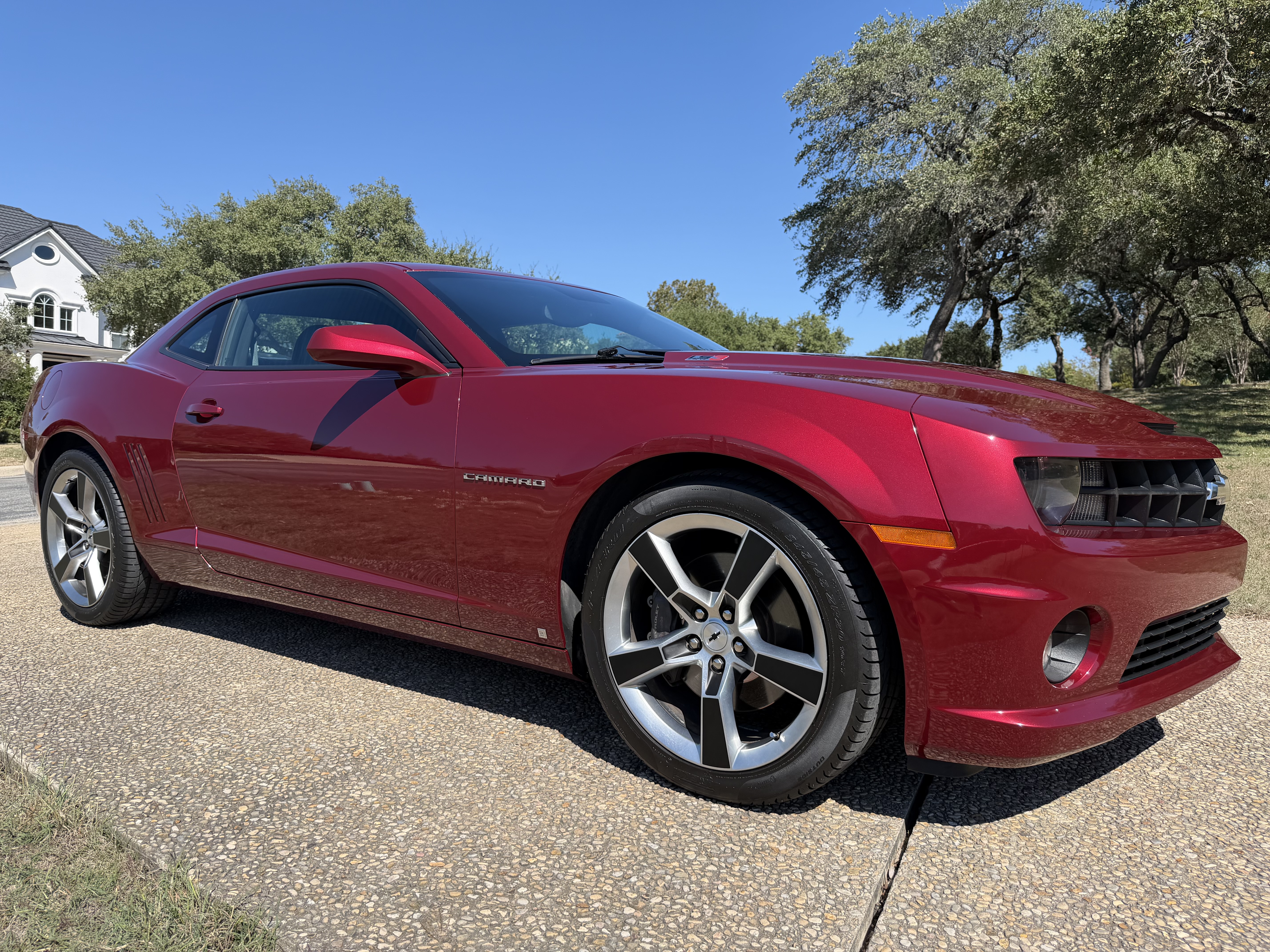 Used 2010 Chevrolet Camaro SS w/ RS Package RWD image 1