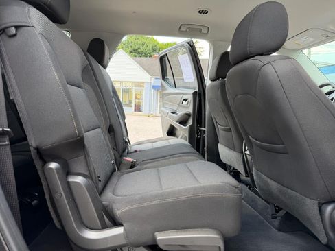 Used 2019 Chevrolet Traverse LS w/ LPO, Floor Liner Package FWD image 15