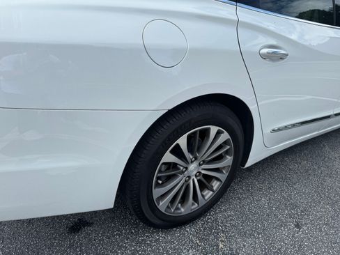 Used 2019 Buick LaCrosse Preferred FWD image 8