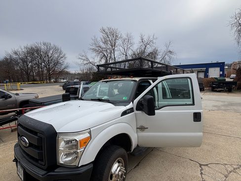 Used 2016 Ford F350 XL w/ Snow Plow Prep Package image 10