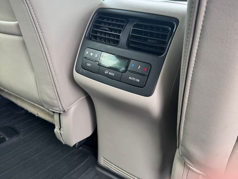 Used 2010 MAZDA CX-9 Grand Touring w/ Moonroof & Bose Audio Pkg AWD/4WD image 2