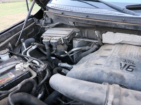 Used 2012 Ford F150 Platinum AWD/4WD image 19