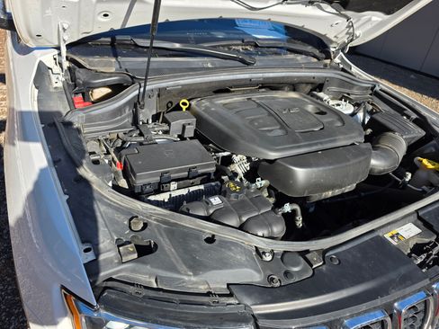 Used 2021 Jeep Grand Cherokee Limited w/ Sun & Sound Group image 8