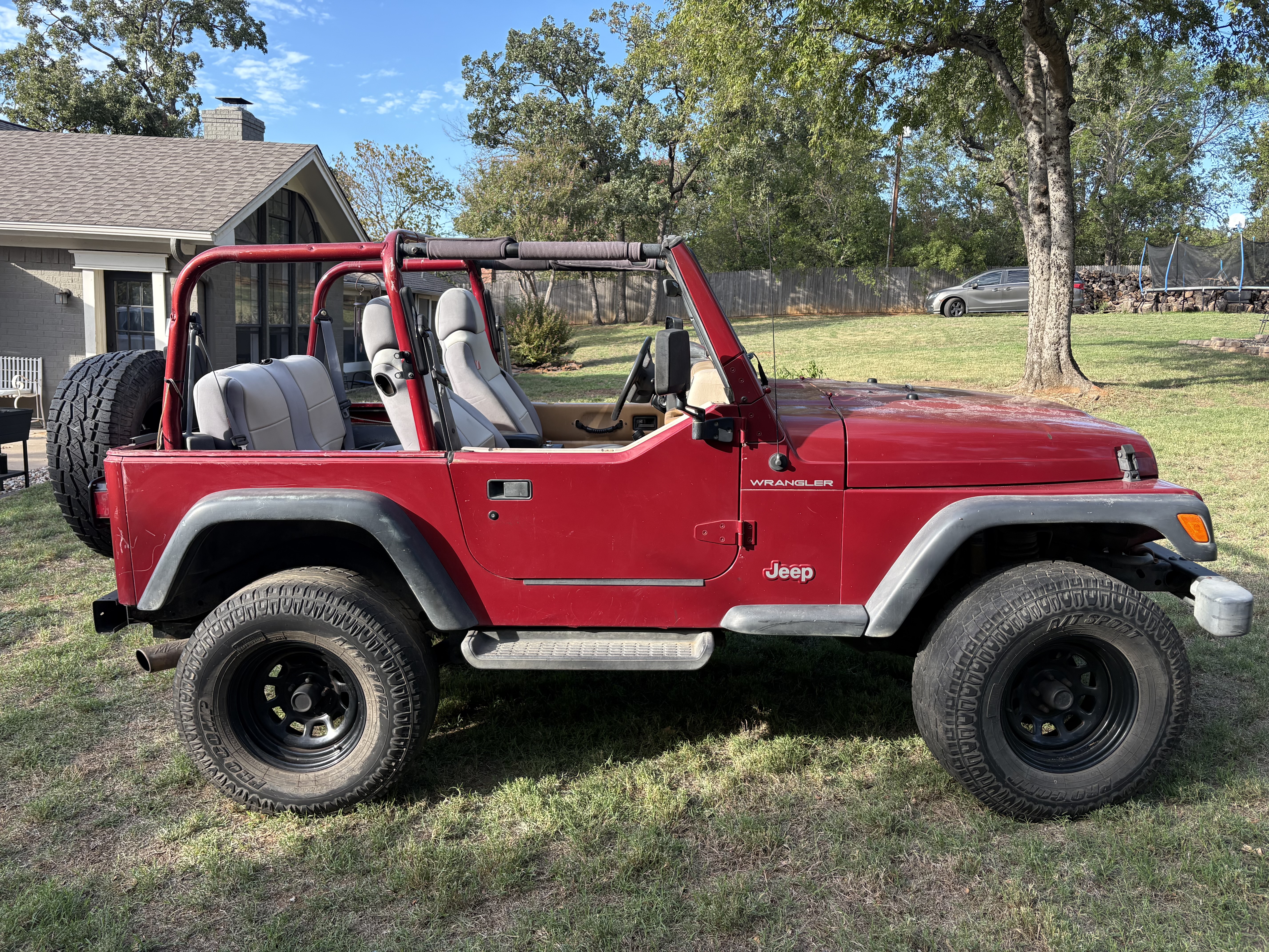 Used 1998 Jeep Wrangler SE AWD/4WD image 2
