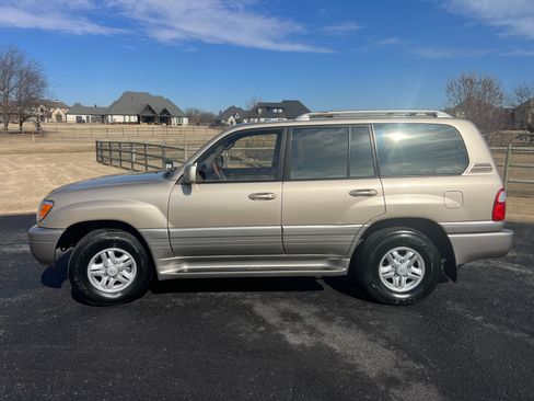 Used 2000 Lexus LX 470 4WD image 5