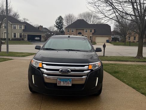 Used 2014 Ford Edge SEL w/ Equipment Group 205A FWD image 2