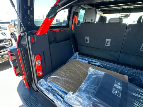 Used 2023 Ford Bronco Raptor image 10