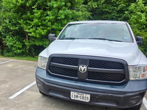Used 2019 RAM 1500 Tradesman RWD image 4