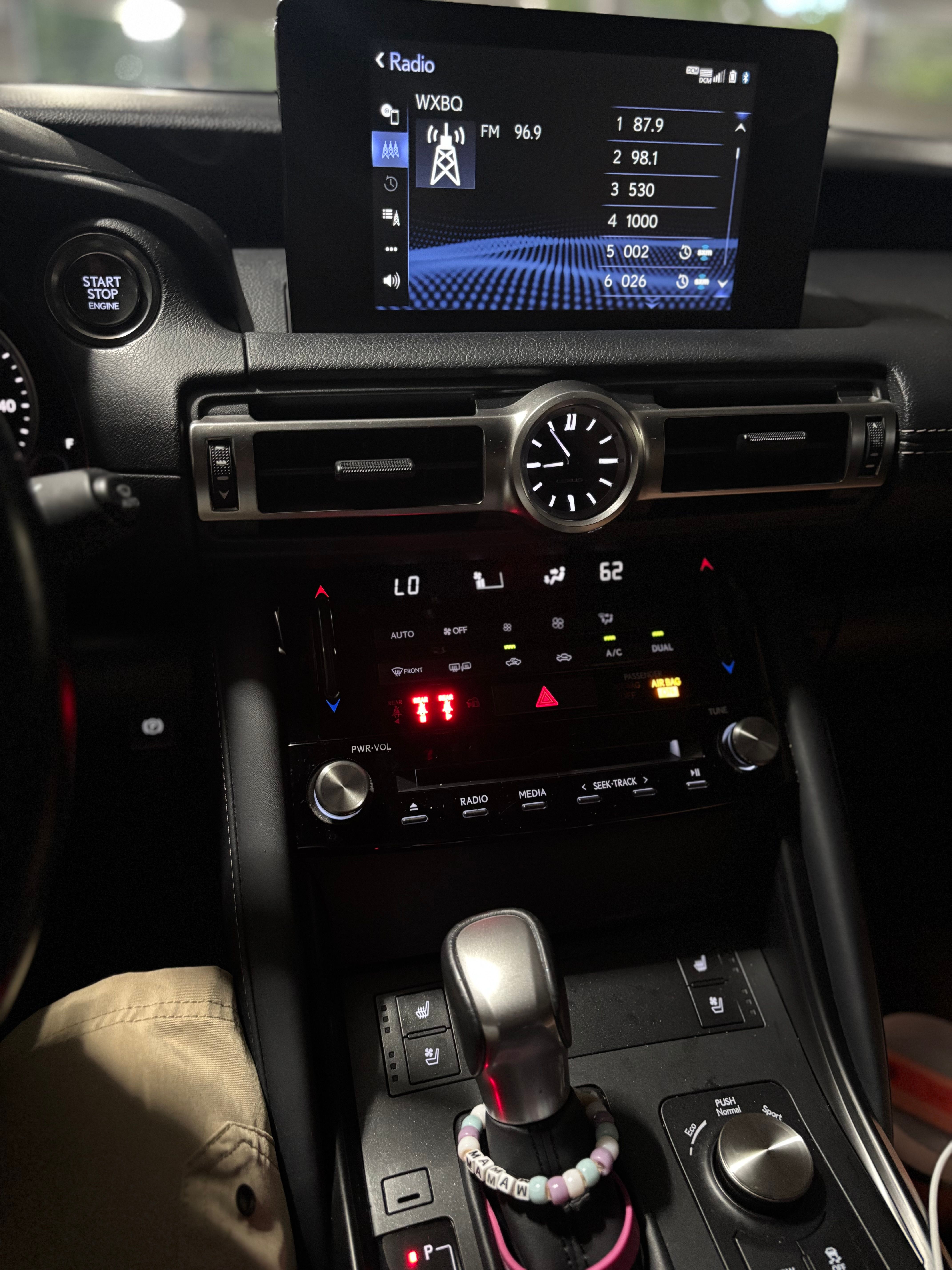 Used 2022 Lexus IS 300 w/ Premium Package RWD image 4