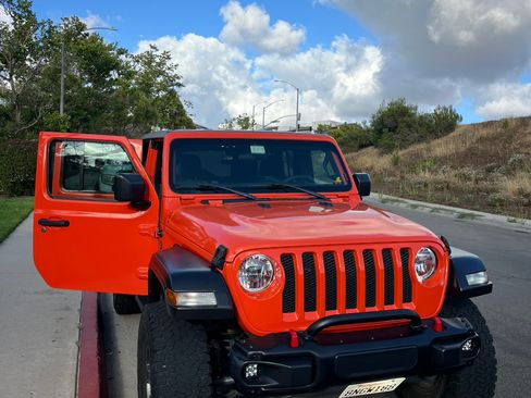 Used 2019 Jeep Wrangler Unlimited Sport S AWD/4WD image 12