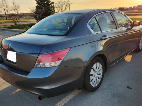 Used 2010 Honda Accord LX image 6