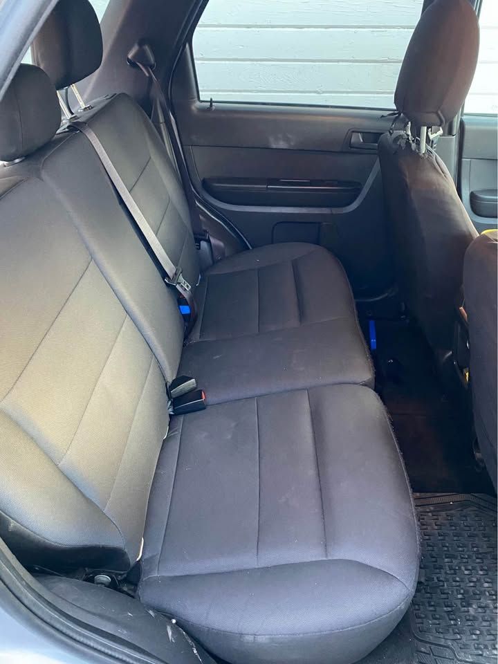 Used 2012 Ford Escape XLT AWD/4WD image 11