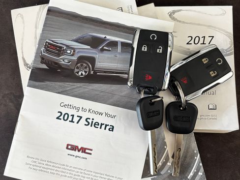 Used 2017 GMC Sierra 1500 SLT w/ SLT Premium Package image 23