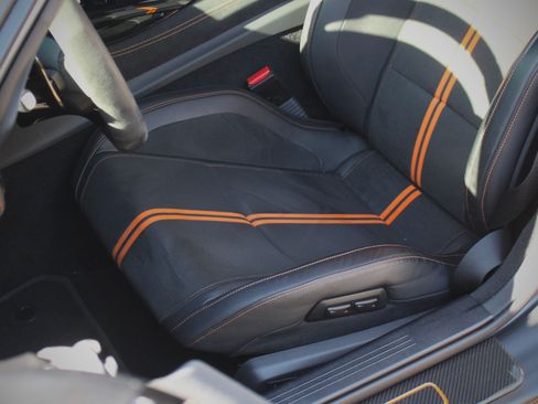 Used 2021 Mercedes-Benz AMG GT Black Series image 18