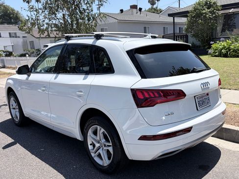 Used 2018 Audi Q5 2.0T Premium AWD/4WD image 8