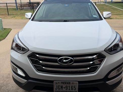 Used 2014 Hyundai Santa Fe Sport 2.0T w/ Technology Package 05 FWD image 1