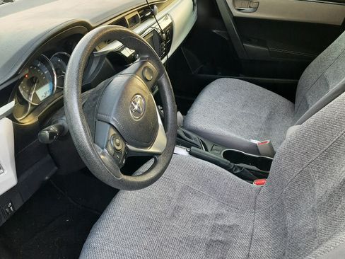 Used 2016 Toyota Corolla LE image 5