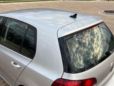 Used 2014 Volkswagen Golf TDI image 15