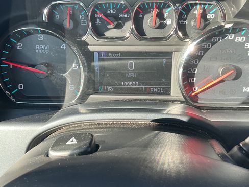 Used 2018 Chevrolet Silverado 1500 LT image 14