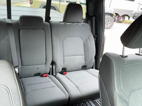 Used 2023 RAM 1500 Big Horn AWD/4WD image 26